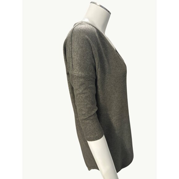 Express V Neck Dolman Sleeve Tunic Top XS Rayon Blend Made Guatemala Hi Lo Style - Picture 4 of 11